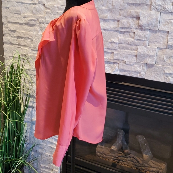 Coral Blouse - Picture 3 of 3